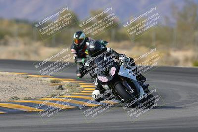 media/Dec-17-2022-SoCal Trackdays (Sat) [[224abd9271]]/Turn 7 Set 1 (1125am)/